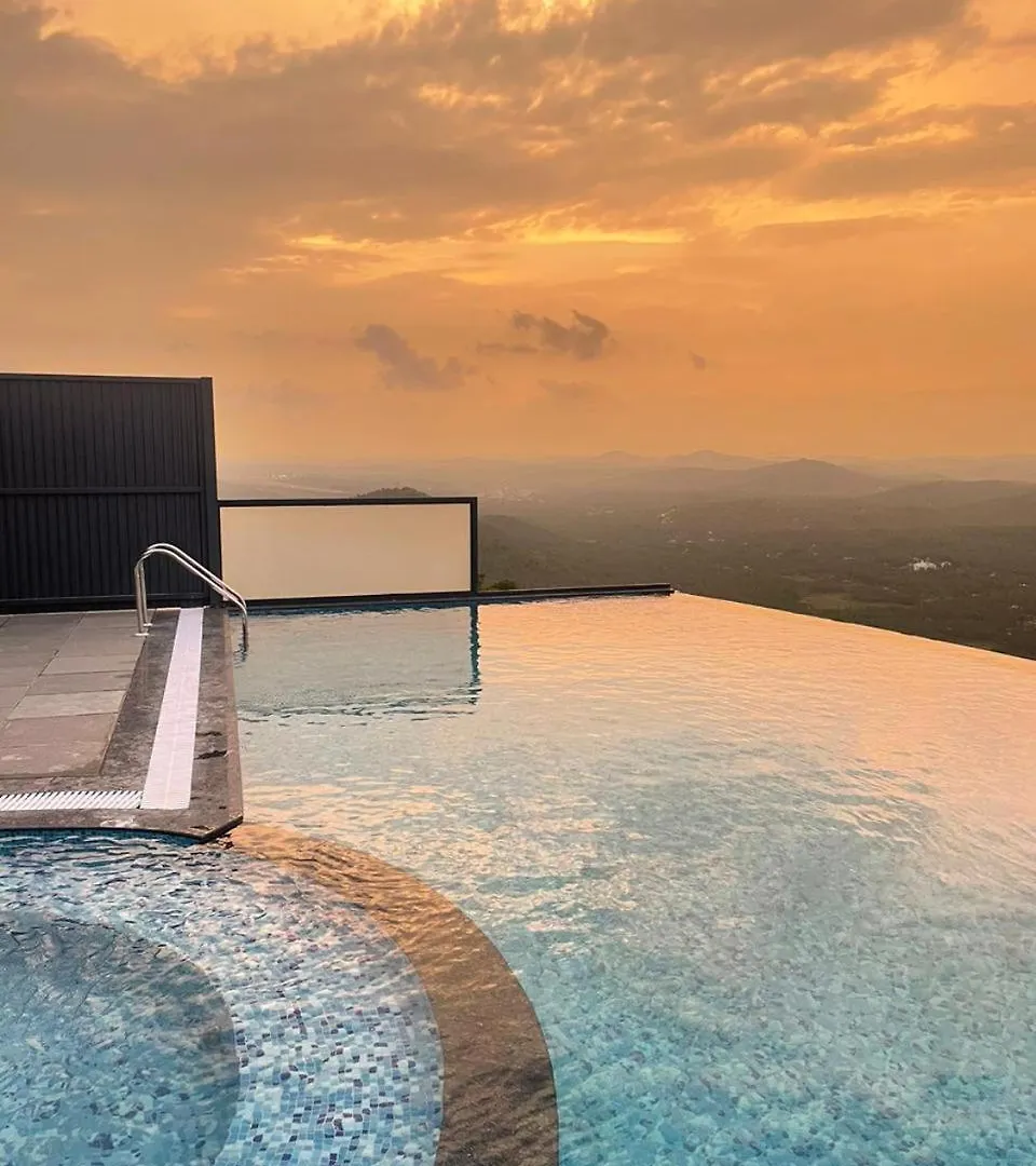 Misty Green Hills Parks & Resorts Kondotty 0*,  인도