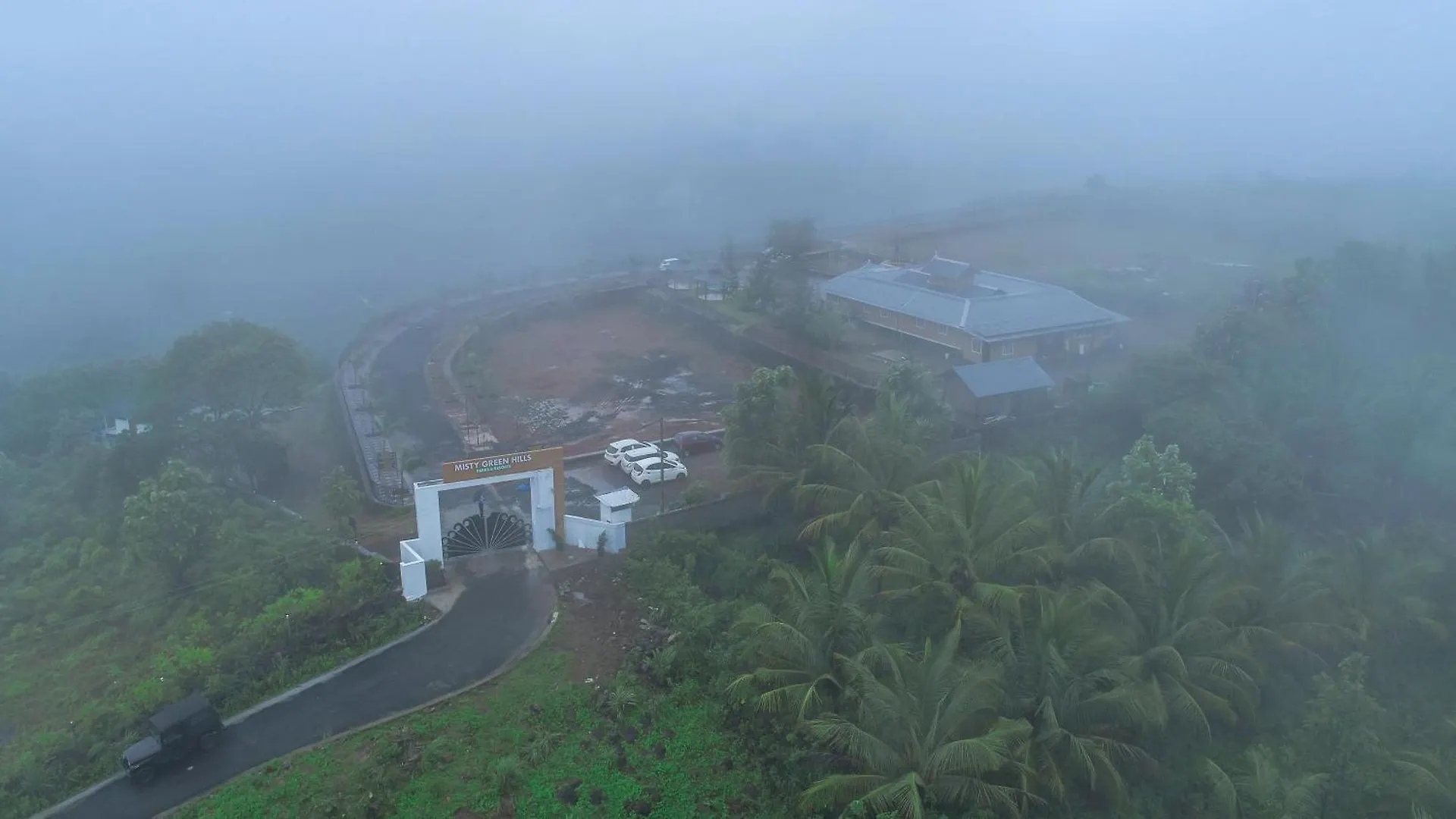 Misty Green Hills Parks & Resorts Kondotty